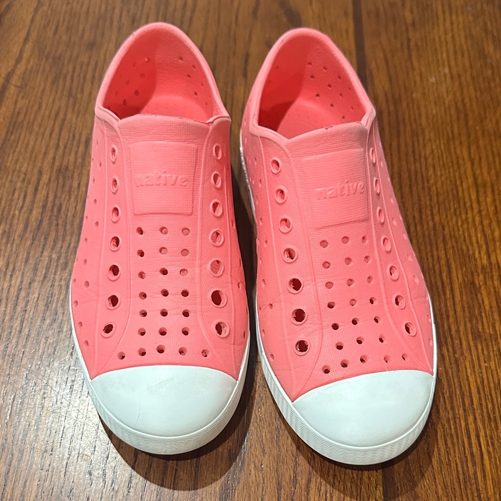 Native Coral Slip-On Sneakers